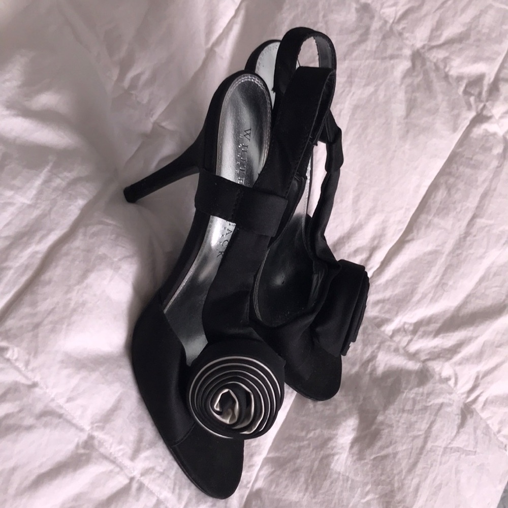 Black shoes